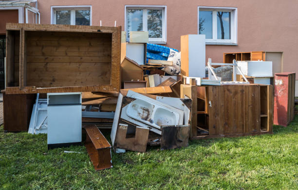 Best Yard Waste Removal  in Dayton, MN